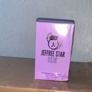 Jeffree Star Skin Lavender Lemonade Bath Salts - Pink